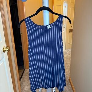**Old Navy Navy Top with Stripes - XL